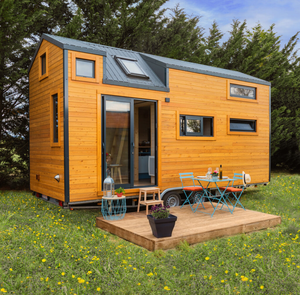 Quadrapol Tiny House Cabana