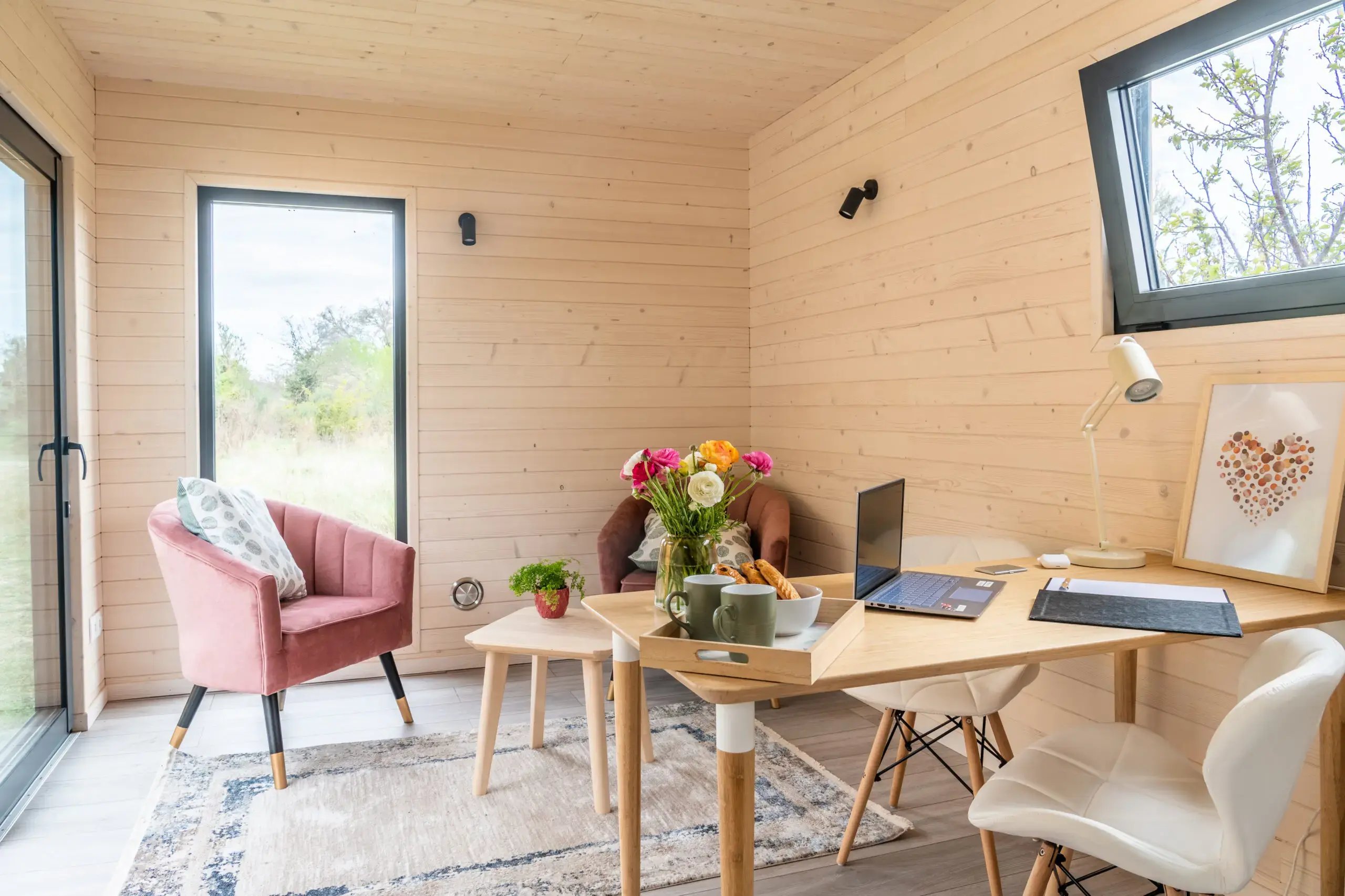 Studio Twenty Lodge interior