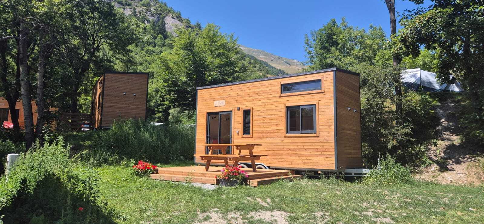 quadrapol-camping-valloire-tiny-house-colibri (4)