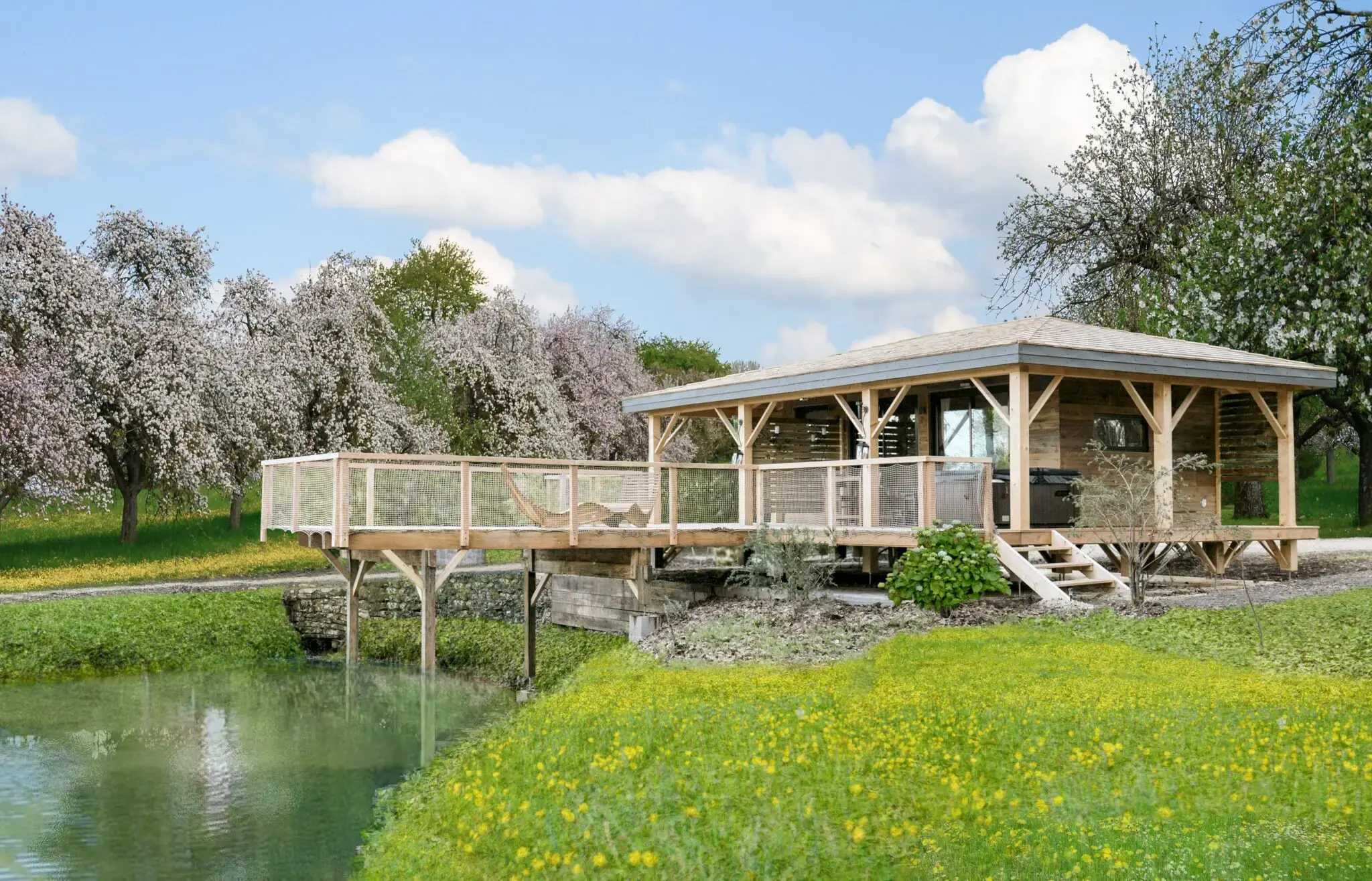 Quadrapol chalet en bois Cabane du pecheur