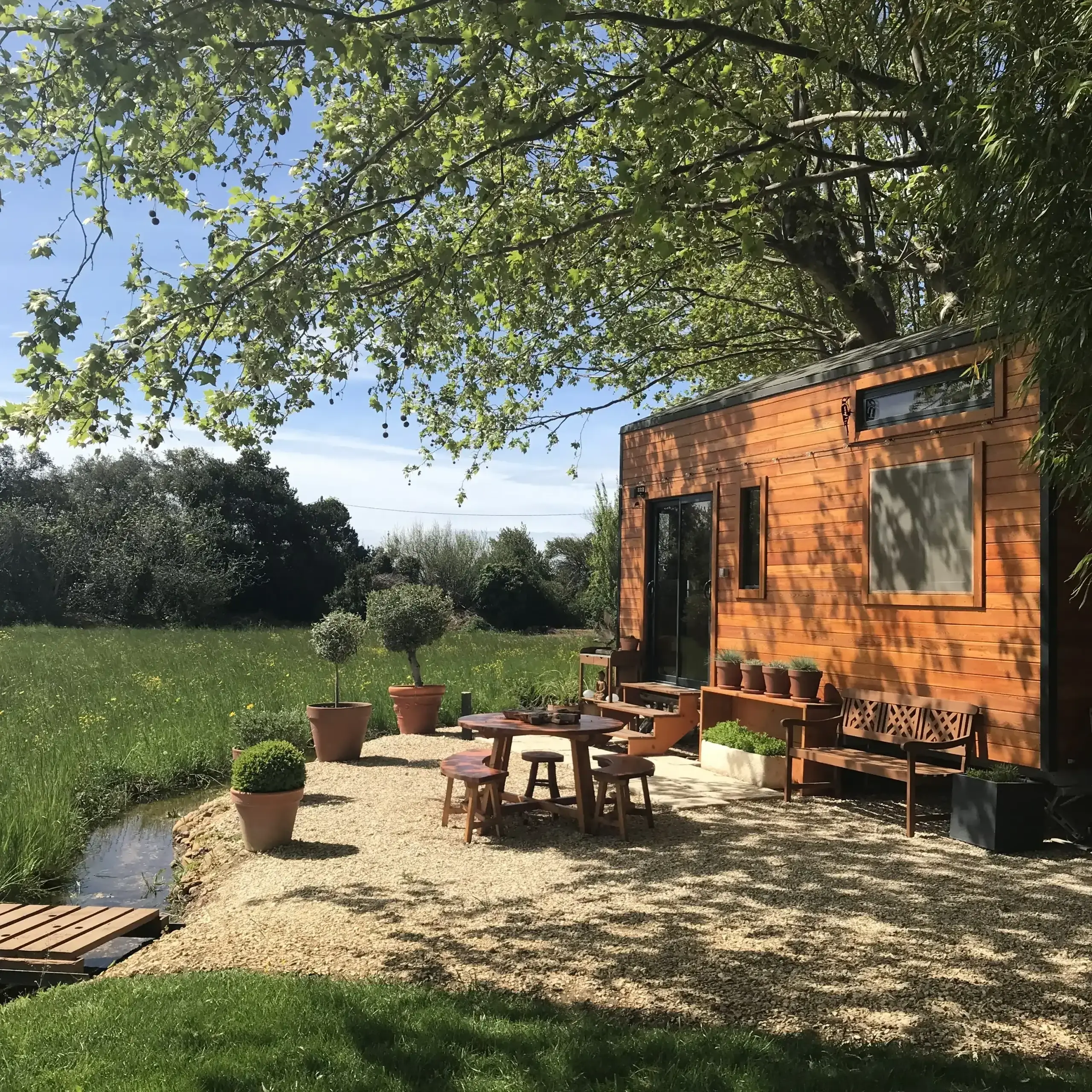 Tiny House Colibri sous les arbres