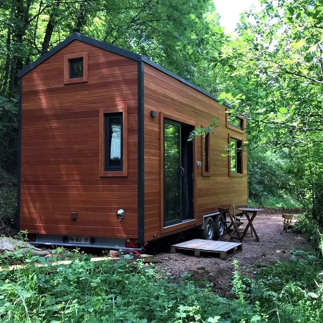 Tiny house Colibri dans la forêt