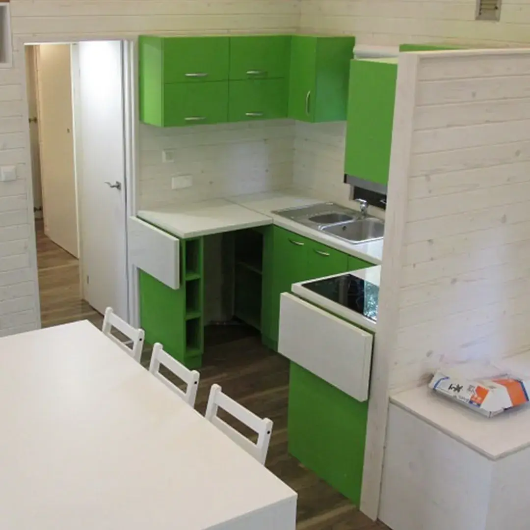 Chalet Kota Finlandais intérieur cuisine équipée