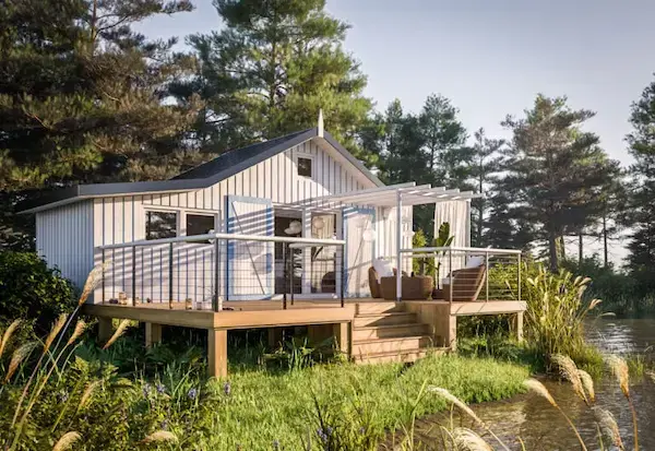 Quadrapol Blue Chalet