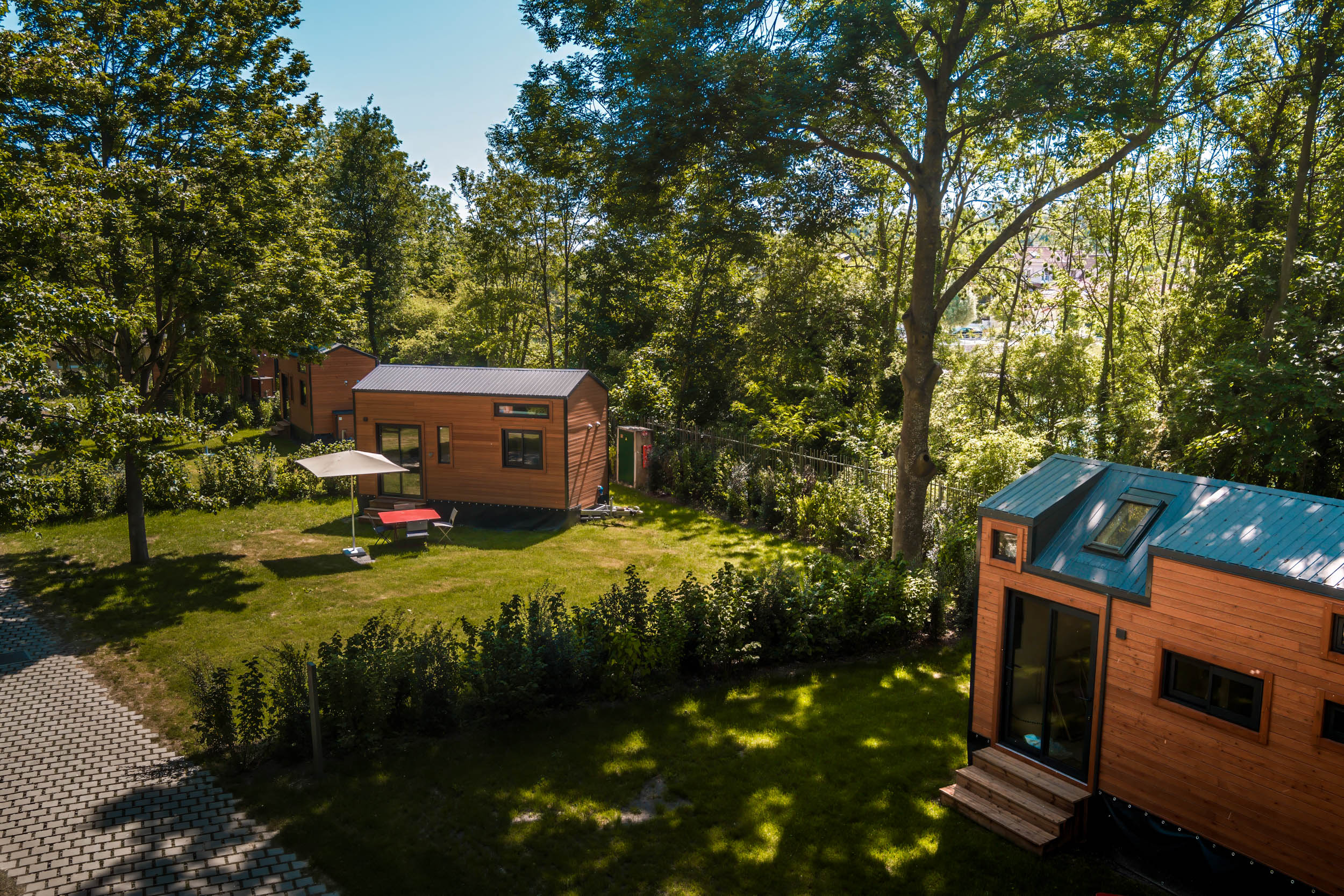 quadrapol-tiny-house-colibri-montana-cabana-exterieur-nature (22)